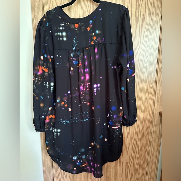 Melissa McCarthy Seven7 pin tuck tunic length blouse 1X EUC, long button sleeves - Picture 2 of 9